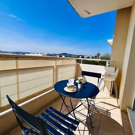 Avanga Апартаменты *